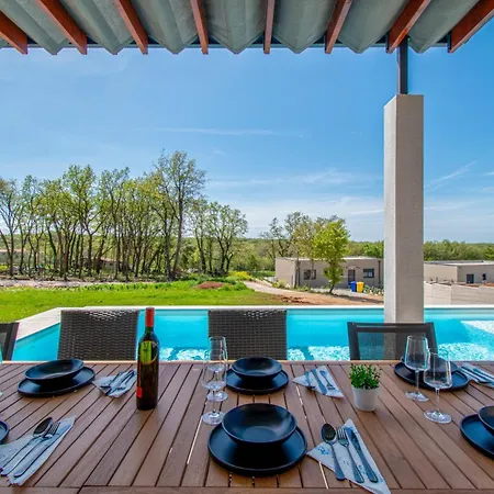 ヴィラ Casa Vitale By Istrabook Bašići