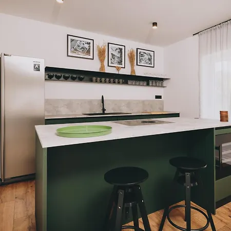 빌라 Casa Vitale By Istrabook Basici