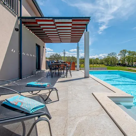 Villa Casa Vitale Basici